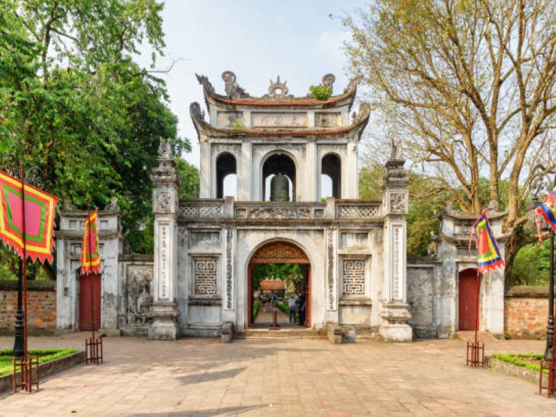 hình ảnh của văn miếu quốc tử giám 11
