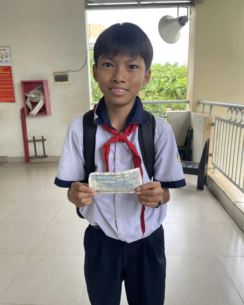 hình ảnh học sinh cấp 2 9