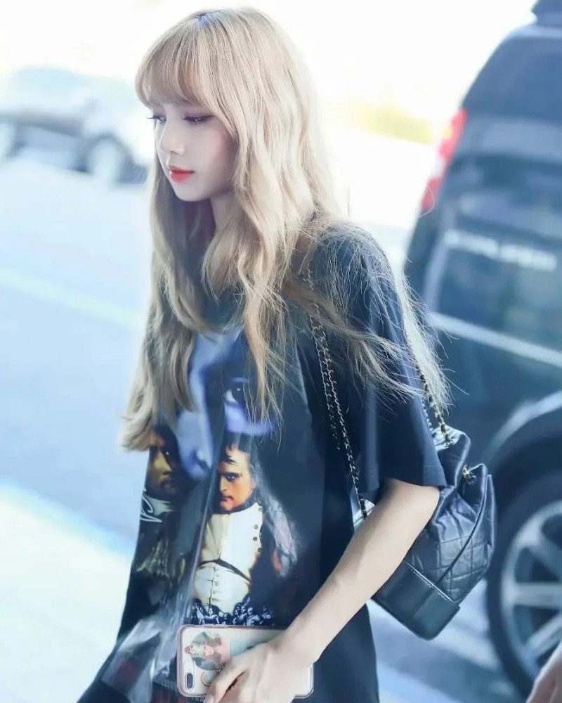 hình ảnh lisa blackpink ngầu