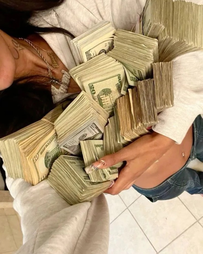 hình ảnh tiền 18