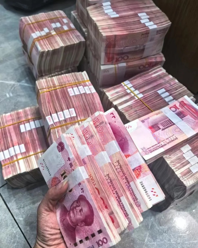 hình ảnh tiền 25