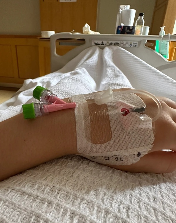 hình ảnh truyền nước biển ở bệnh viện