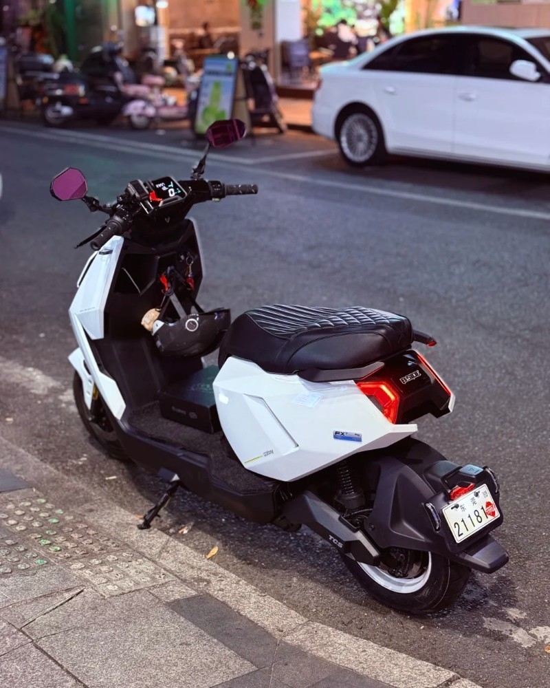 hình ảnh xe độ 13