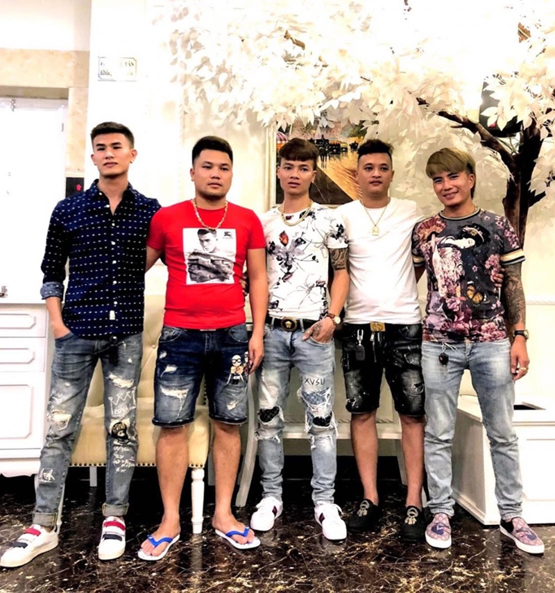 khá bảnh chụp ảnh