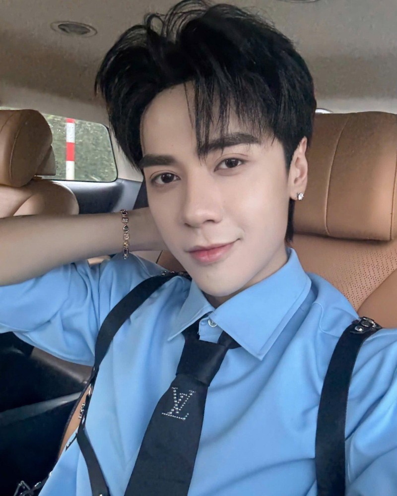 tổng tài ảnh quang hùng masterd ngầu tổng tài