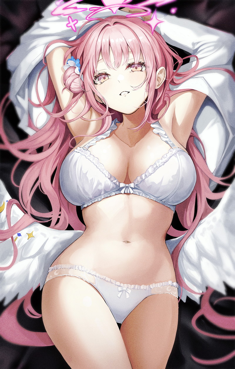 Hentai Vú To lắc vú dâm